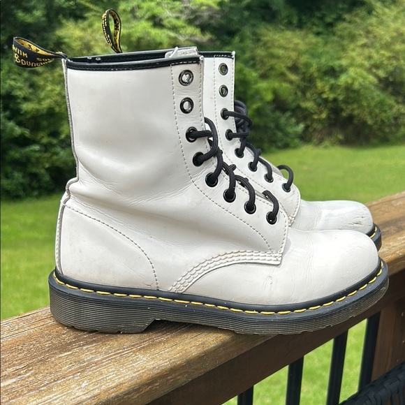 Dr. Martens Women's 1460 W Patent Leather Boot - Picture 1 of 6